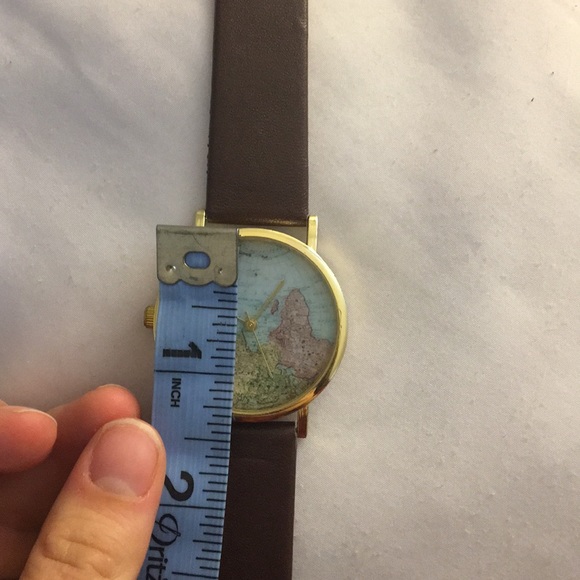 World map watch - Picture 8 of 8